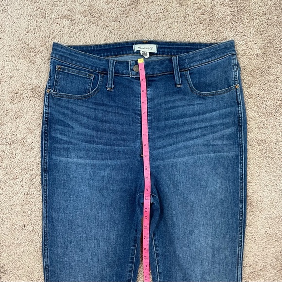Madewell Roadtripper Jeans in Ridgefield Wash - Picture 10 of 13
